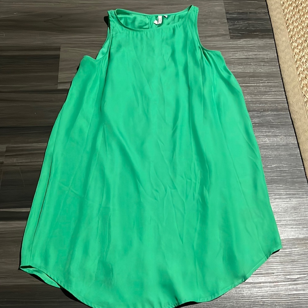 Green dress BB Dakota